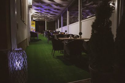 Ami Caffe Strada Cajvana 744