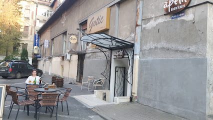 Apetit Bistro Bulevardul Revoluției 63
