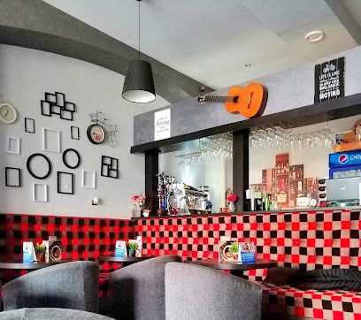 Aroma Caffe Strada Mihai Eminescu 28