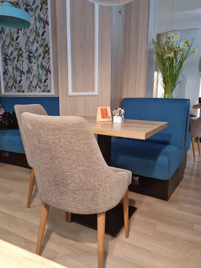 Arome bistro&caffe Strada Corneliu Coposu 31