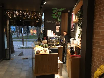 B-1870 Caffe Strada Universității 34