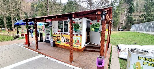 B&D Fast Food Slanic Moldova 46°12'15.9'N 26°26'08.8'E
