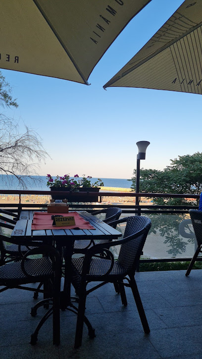 Bistro Esplanada Strada Mircea cel Bătrân 62