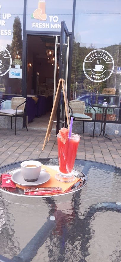 Business Cafe Piața Ștefan cel Mare J18
