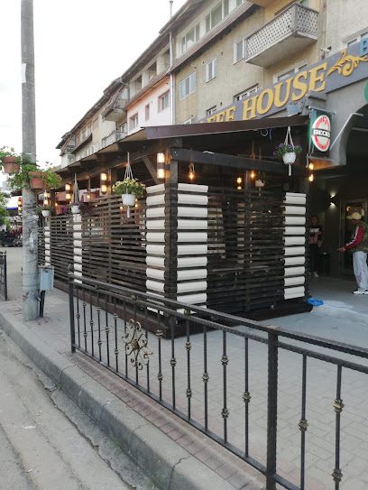 CAFFE HOUSE Strada Ardealului 138