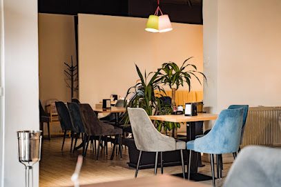 Cireșica Wine Bistro Strada Călugăreni 12
