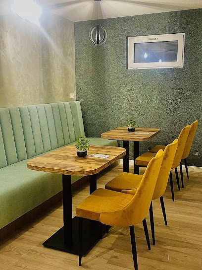 Coca Cafe Calea Bihorului 25