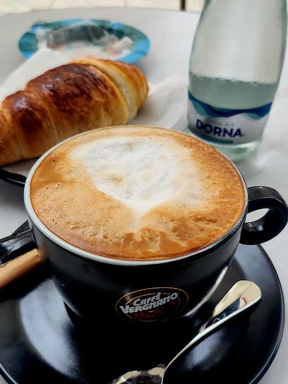 Coffee time Pasajul Revoluției 3
