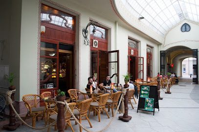 Columbus Cafe Piata Unirii