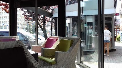 Dreams Cafe and More Strada Stelea 2