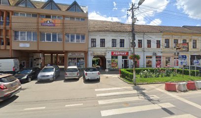 Éhes Vándor Étterem Piața Libertății 8