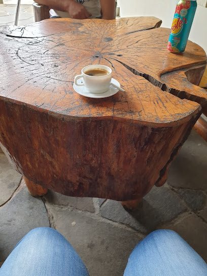 El Stefano Bar Non Stop Strada Stâlpul Tătarilor 32