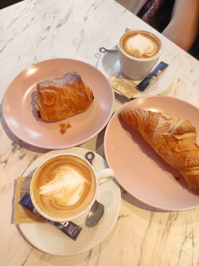 Elizabeth Cafe Strada Victoriei 153