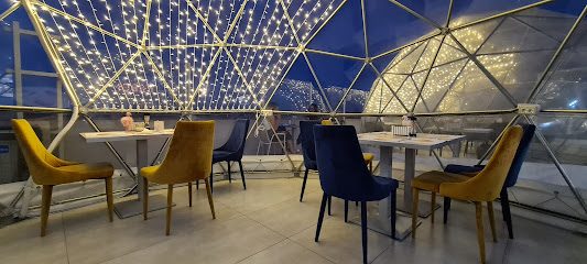 Enchanté Rooftop & Social Lounge Strada Lăpușului 2