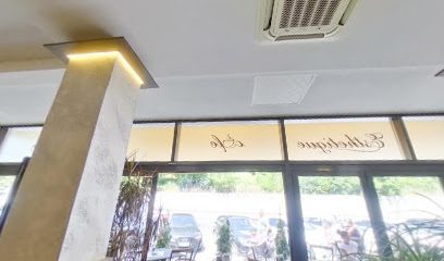 Esthetique Cafe Strada Cutezanței 61