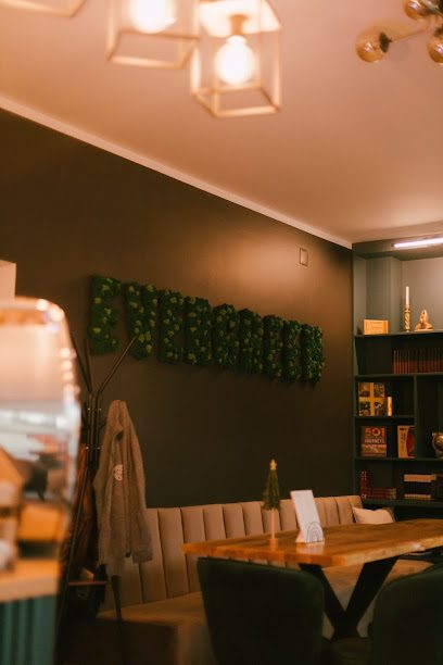 Evergreen Café Strada Voroneț