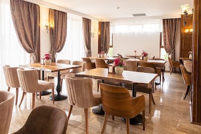 FOREST FOOD&DRINKS&POOL Strada Alexandru Ghica
