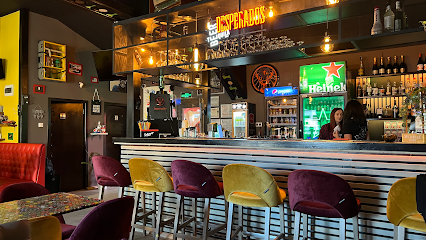 Fancy Lounge Cafe Str. Pârâul Repede nr. 2