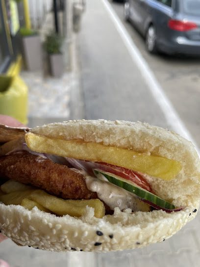 Fast food Matei 1 Decembrie Nr 33