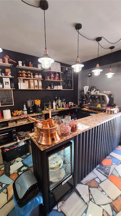 Grinder Coffee Shop Calea Călărașilor 230