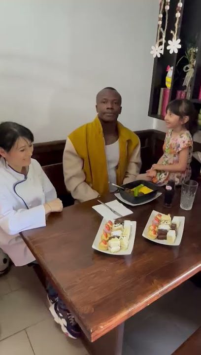 Hanul cu povești Strada Republicii 6