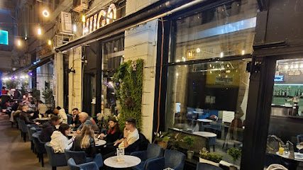 Hugo - Bar&Lounge Pasajul Villacrosse