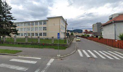 Iskolai büfé Strada Ștefan cel Mare 40