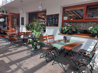 Laguna Pizza & Restaurant Strada Kőrösi Csoma Sándor 23