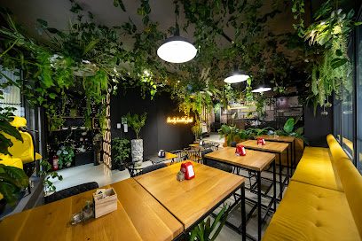 Luna Bistro #lovelyhealthyfood Luna Bistro