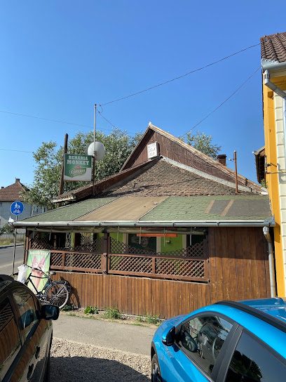 Monkey Bar Strada Gyorgy Kulin