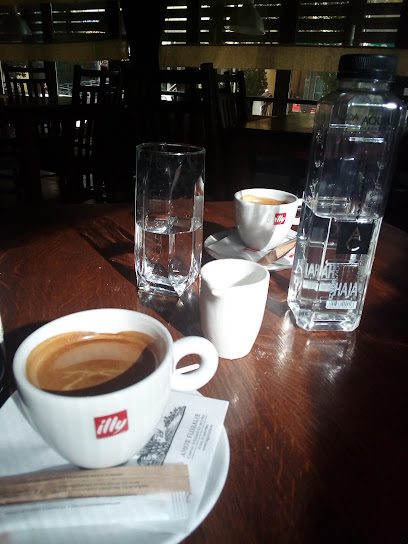 Nevi's Pub DN2L
