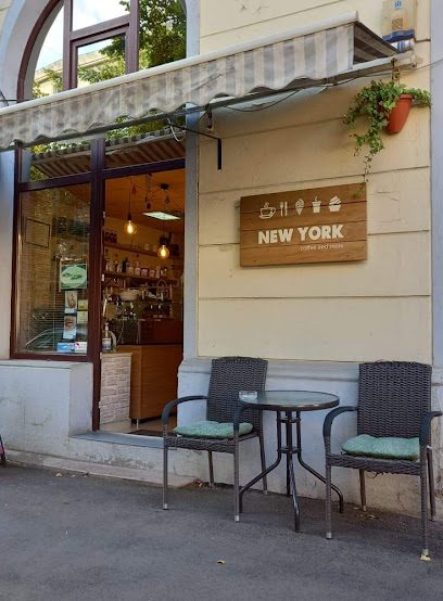 New York Strada Horea 11