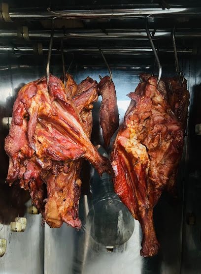 PUNCT GASTRONOMIC LOCAL LA MĂNĂILĂ Strada Principala Nr 911A