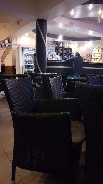 Pași în Doi Caffe Filipești 817156