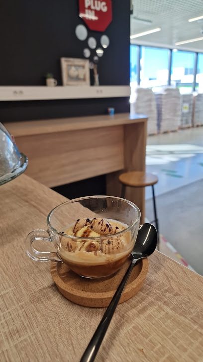 Plug In Coffee - Leroy Arad Calea Aurel Vlaicu 14