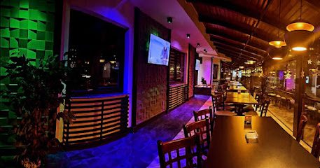 Queen Pub Bulevardul Gării