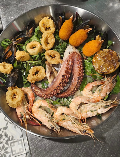 RIFF RESTAURANT&LOUNGE Piața Victoriei 35A