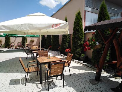 Restaurant Amicii Ștei 415600