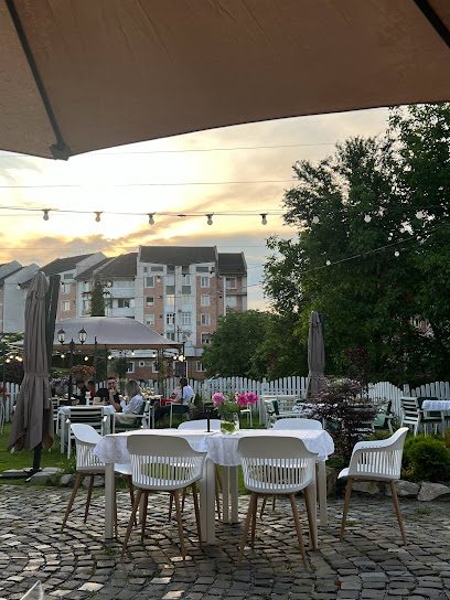 Restaurant La Fontaine Strada Rotarilor