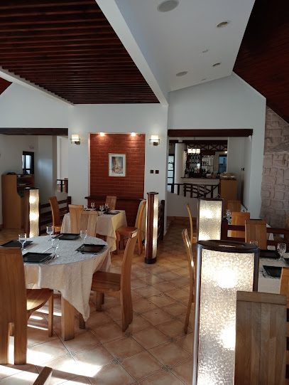Restaurant Stânca Șoimilor Strada Ciucaș 11