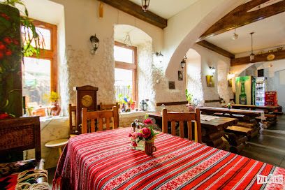 Restaurant Taranesc Casa Doamnelor Bistrita Pietonalul Liviu Rebreanu 16 restaurant Liviu Rebreanu.12 braserie