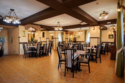 Restaurant Traditional Bucovina(LaVasu) DN17A 145