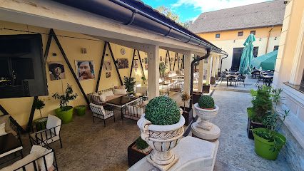 Restaurant&Lounge 16