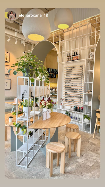 Sip Coffee & Wine Calea Moșilor 116-122
