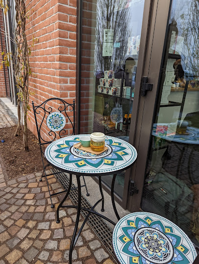 Teo's Cafe - Bucium Complex Family Market