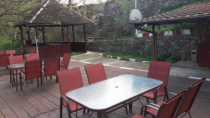 Terasa Vasy XXXL - restaurant și terasă în aer liber Strada Castanilor 19