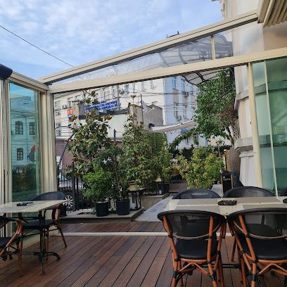 The Manor Restaurant & Lounge Bulevardul Nicolae Titulescu