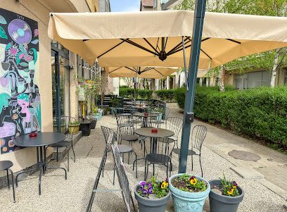 TuTu Coffee Strada Vasile Goldiș 8