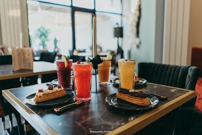 Vanille Cafe by L’Atelier de L'Eclair Bulevardul Ștefan cel Mare