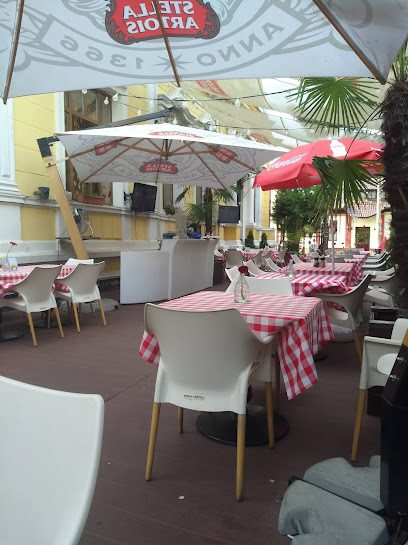 Vienna Cafe Strada Ana Ipătescu 3